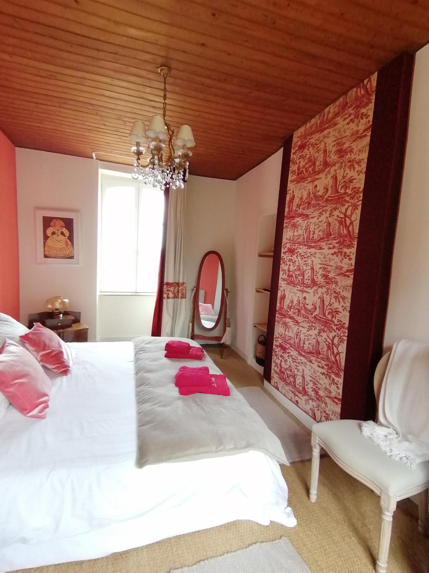 La Tocade Del Arte - Dinan Bed & Breakfast Lanvallay Room photo
